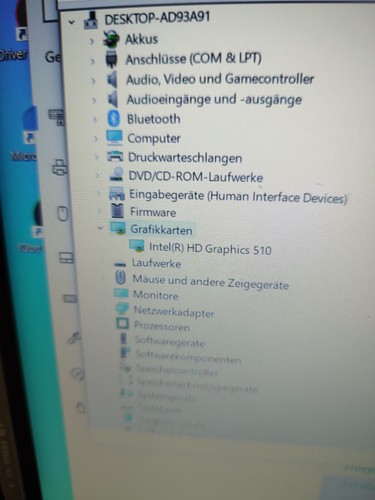 Mainboard von Terra Laptop 1542 mit Festplatte und 8 GB Ram ohneWylan Karte