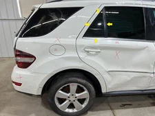 06-11 MERCEDES ML350 PASSENGER RIGHT REAR SIDE DOOR VENT WINDOW GLASS ONLY