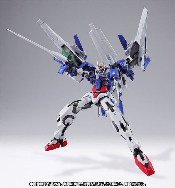 METAL BUILD Gundam 00 GN-0000 + GNR-010 00 RAISER Action