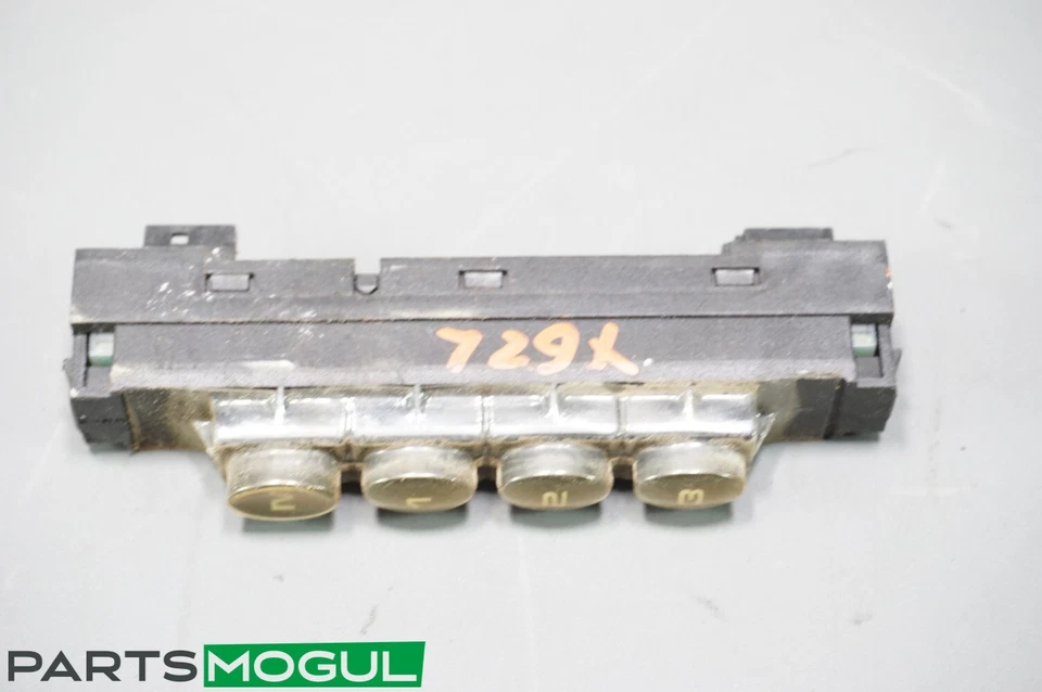 Interruptor de memoria de posición de asiento Porsche 911 Boxster 1998-2003 99661310300 OEM Foto 2 de 4