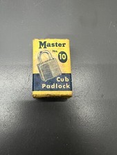 VINTAGE NOS MASTER NO. 10 CUB PADLOCK - UNUSED W KEYS - MADE IN USA
