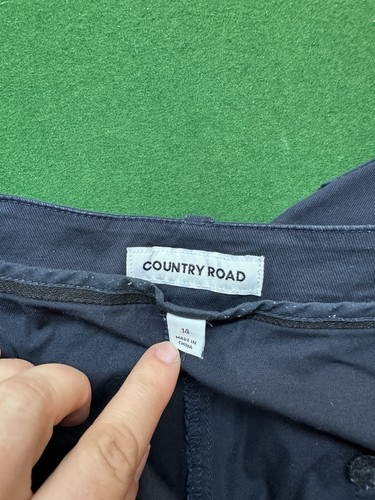 Country road Women’s Size 14 Midnight Blue Shorts cotton - Picture 3 of 4