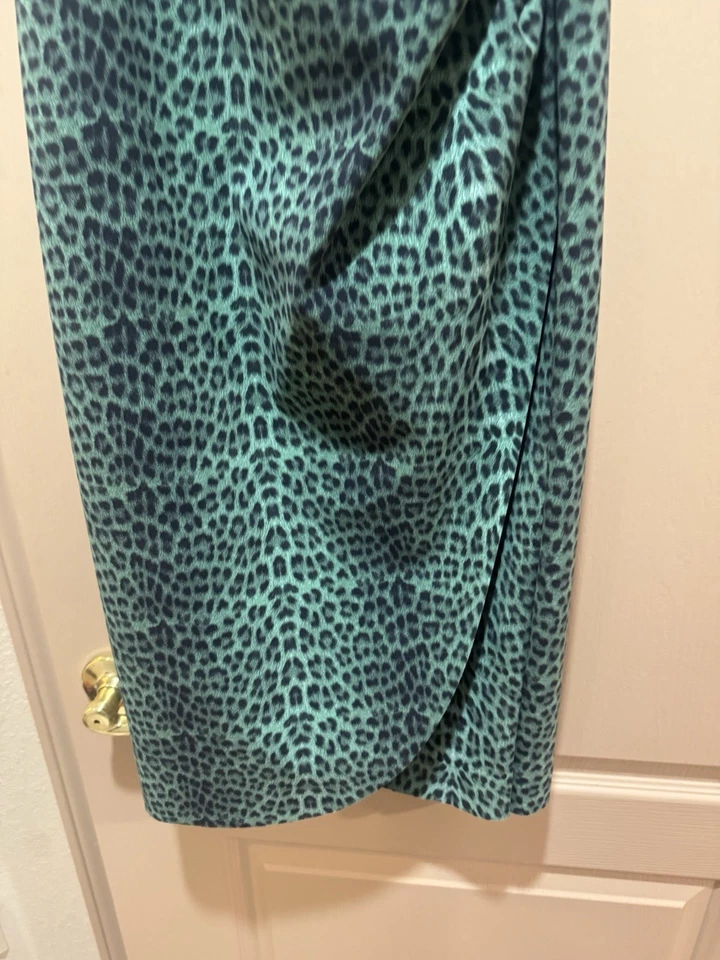 Novo Vestido Coquetel Chiara Boni La Petite Robe Estampa de Leopardo Verde e Preto Tamanho 6 - Imagem 4 de 4