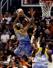 Elena Delle Donne (Chicago Sky) Jump Shot 8x10 Photo PSA/DNA