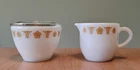 Vtg Corelle Pyrex Butterfly Gold Creamer & Sugar Bowl w/ Glass Lid 3 Piece Set