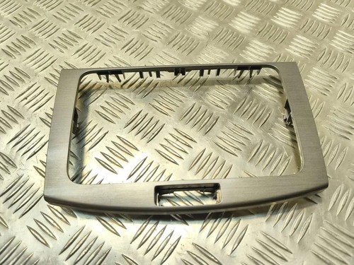 VW PASSAT B7 ALLTRACK 365 Musik-Player Verkleidung 3AA858069D 2.00 34063901