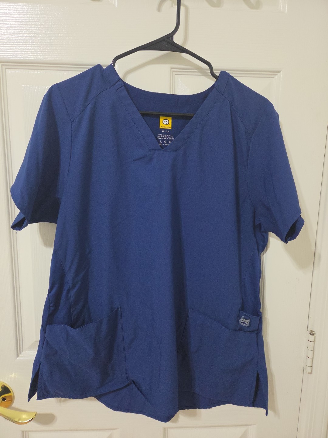 Wonder Wink W123 Large Women's Navy Blue Scrub Top Modern Fit 3 Pocket