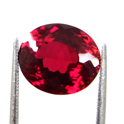 Pigeon Blood Ruby 16.20 Ct Oval Schliff Natürliche IGL Zertifiziert Unbehandelt