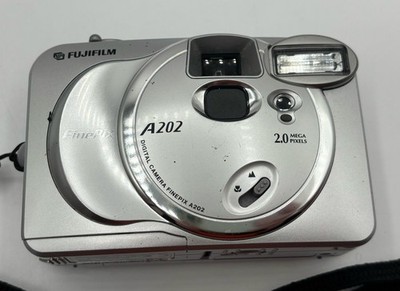 Fujifilm FinePix A Series A202 2.0MP Digital Camera - Metallic