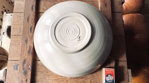 Chris Dawes and Janet Dawes Ceramic Artists Bowl - Picture 8 of 9