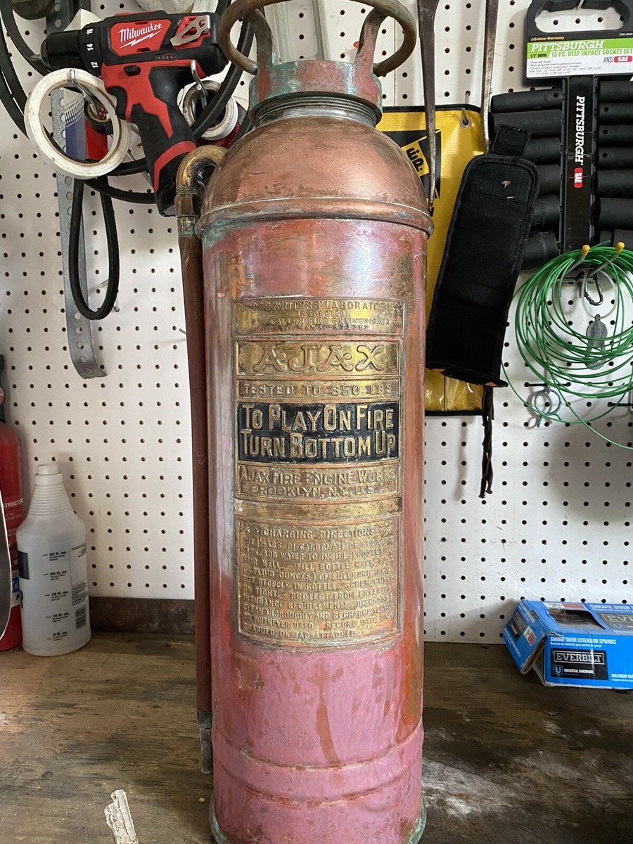 ヴィンテージ真鍮消火器FIREEXTINGUISHER アンティーク The Safety