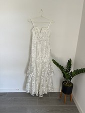 LULU  S Elegant Ways Floral Embroidered Tiered Maxi Wedding Dress Size Small NWT