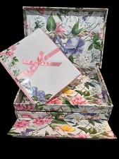 New Boxed Set of Stationery and 20 Notecards in Decorative Box Spring Florals