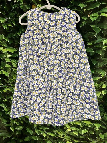 Sleeveless Sun Dress Summer Smock Purple White Daisies Girls 4 - Picture 2 of 3