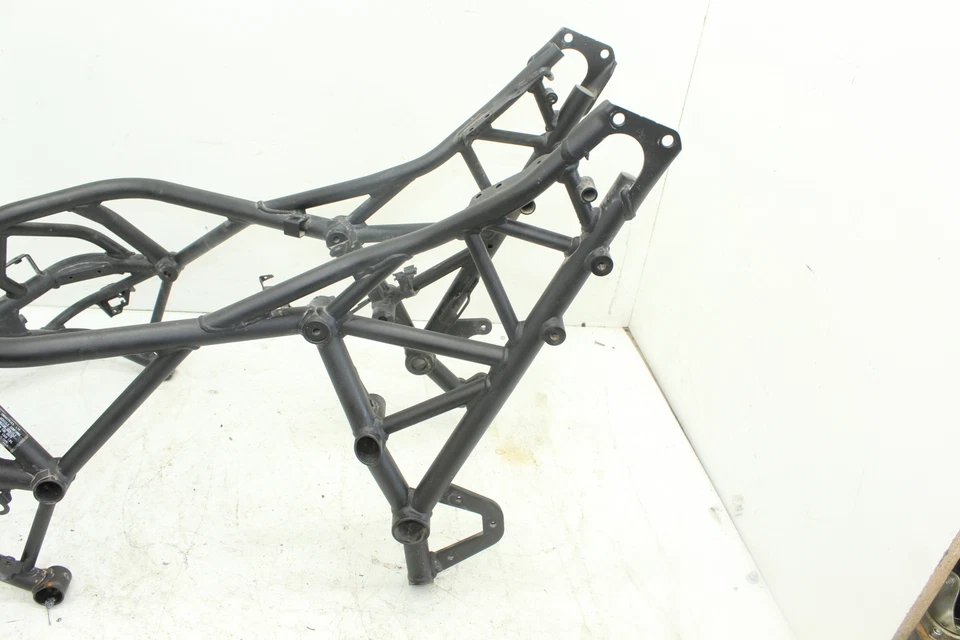 18-21 2019 Kawasaki Ninja H2 SX SE+ TNS cuadro chasis dañado Foto 4 de 4