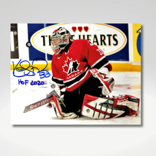 KIM ST-PIERRE (10) Team Canada Autographed 8x10 Photo w/HOF 2020 insc.