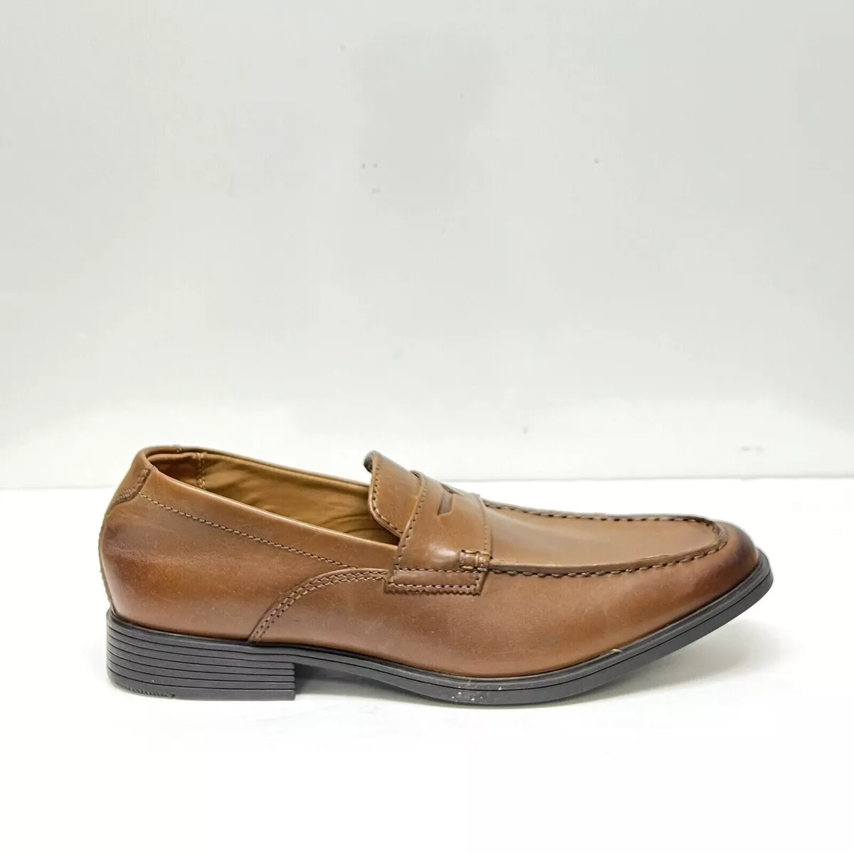 Clarks men's tilden deals way leather penny loafers