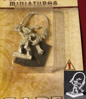 Reaper 60018 Pathfinder Goblin Warchanter (1) Miniature Female Bard Warrior Hero Reaper 60018 Pathfinder Goblin Warchanter (1) Miniature Female Bard Warrior Hero