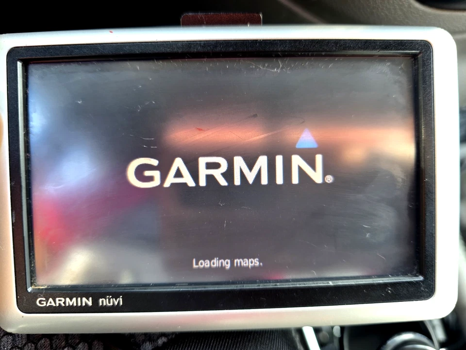 Garmin nüvi 1450LMT With Accessories Tested Works Great. - Image 3 of 4