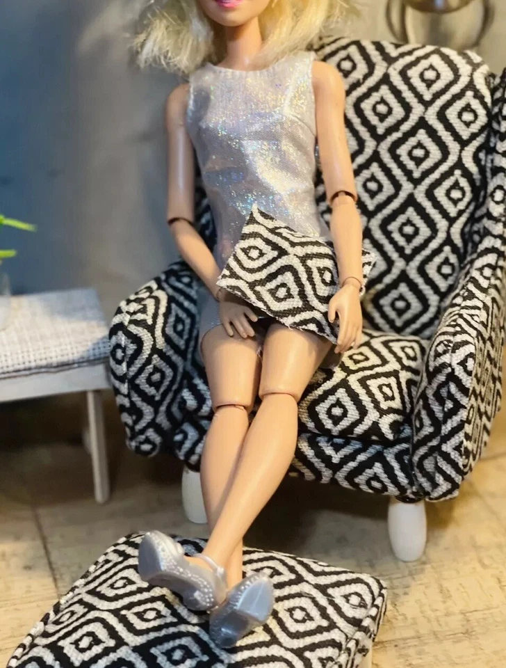 Silla Y Otomana, Muebles Hechos a Mano Estilo Barbie, Escala 1/6 Foto 3 de 3
