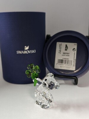 Swarovski Kris Bear with Clover - Excellent Condition - Includes
