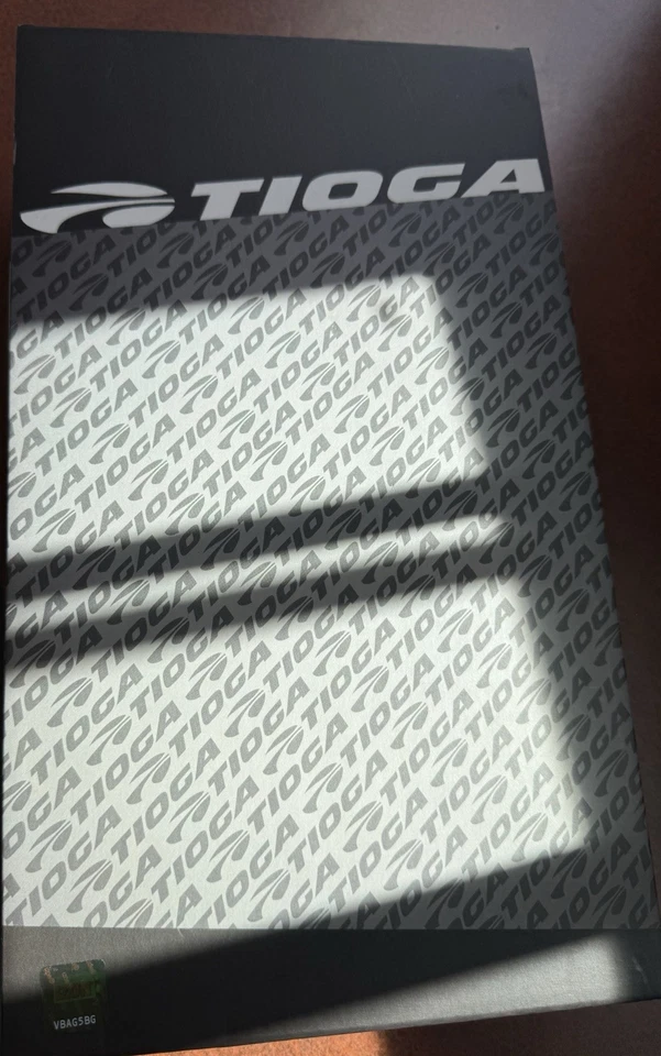 Tioga Undercover Stratum Saddle, Titanium Rail - Black - Image 4 of 4