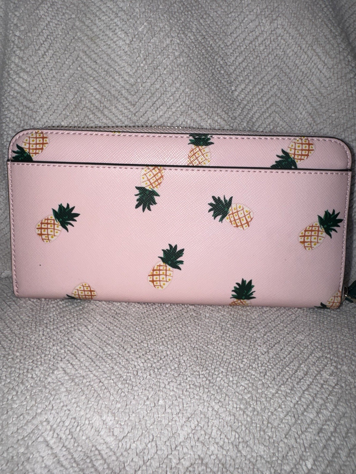 Kate Spade(Pineapple Print) Handbag, Makeup Case, And Billfold thumbnail 12