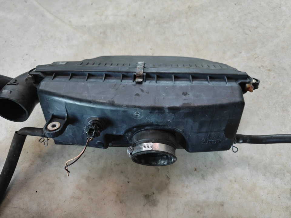1999-2003 Subaru Impreza Stock Airbox Intake with Sensor Complete - Image 4 of 4
