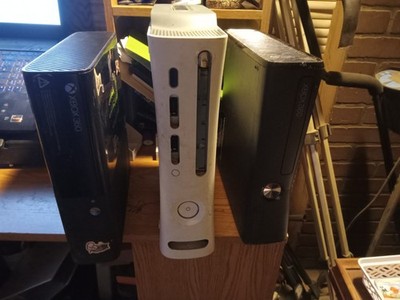 3 Xbox's