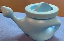 Neti Pot with lid only. Blue . Used for nasal irrigation. great condition