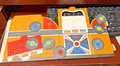 OLD VINTAGE IDEAL TAMMY DOLL CARDBOARD JUKE BOX  6 RECORDS UNUSED CONDITION!