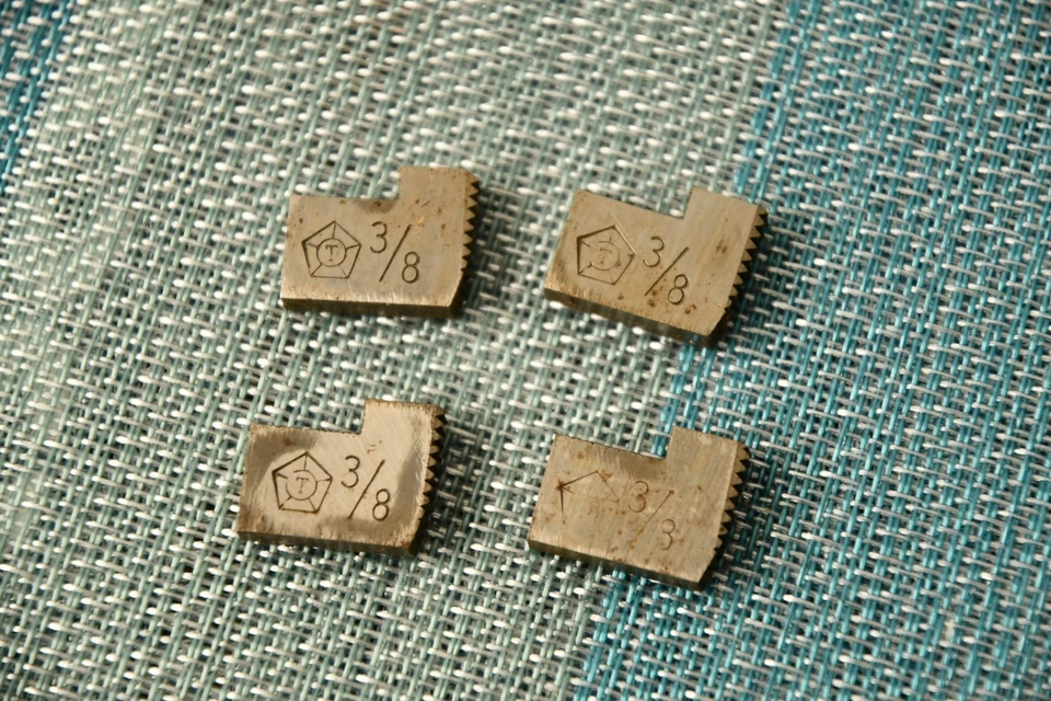 VINTAGE TOLEDO  PIPE DIES, 3/8", No. 00 30-11-12, NIB - Image 3 of 4