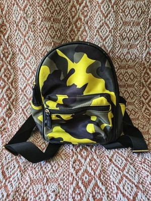mens vs womens north face backpack The Hot Shot SE Hot Shot Special Edition for Men a The classic Borealis Backpack bronze Size:110L Surf Fishing Best Whiting