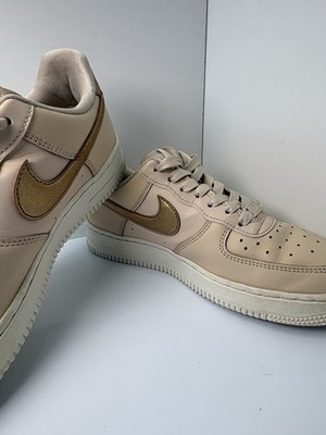 Nike Air Force 1 Low Damen Sneaker Low Top Beige/Gold EU 38 DQ7581-102