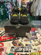 Size 6 - Jordan 4 Retro Mid Thunder
