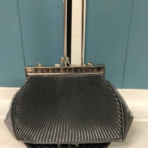 Preston & York silver clutch with crossbody chain 8” x 6” purse - Picture 2 of 6