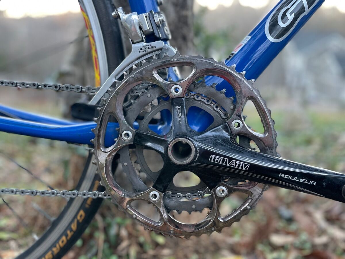 GIANT OCR COMPOSITE 2 ROAD BIKE, SIZE MED, CARBON COMPOSITE GIANT OCR COMPOSITE 2 ROAD BIKE, SIZE MED, CARBON COMPOSITE