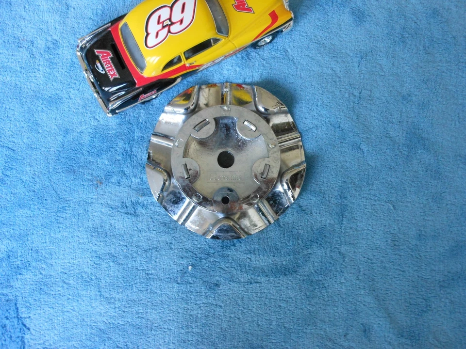 Tapa central de rueda personalizada cromada Giovanna DBLG # N/A Foto 3 de 3