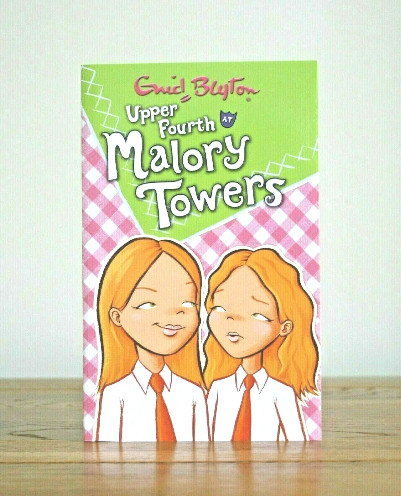 Upper Fourth at Malory Towers by Enid Blyton (paperback) New