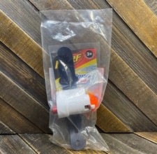 2011 Nerf Super Soaker Wrist Spritz Water Blaster Squirt Toy NEW OLD STOCK