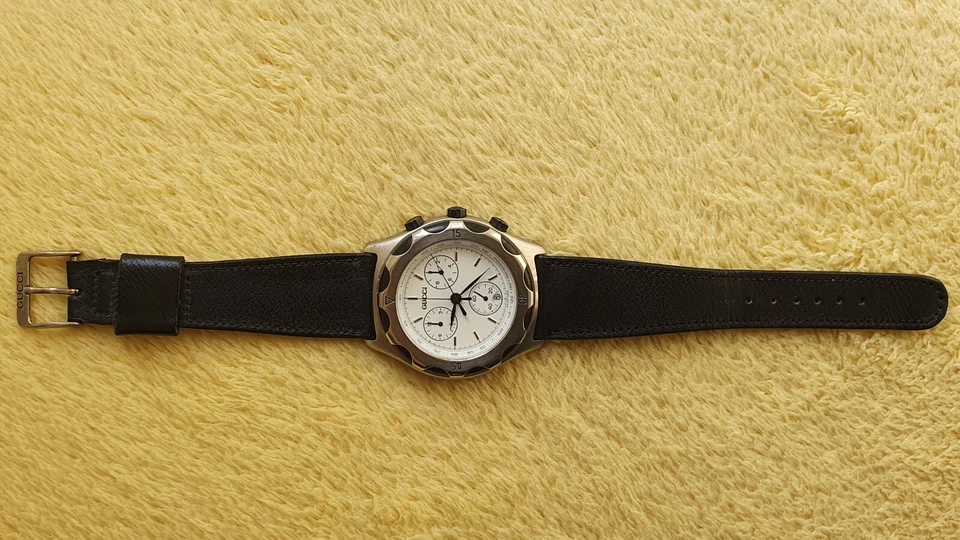 Gucci 50.000/50.500 Stainless Steel Men's Chrono Watch (a154) - Image 2 of 4