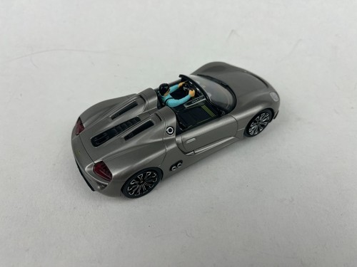 Carrera DIGITAL 132 30664 Porsche 918 Spyder - Zdjęcie 4 z 9