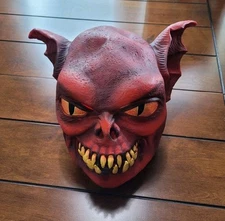 2000 Vintage Paper Magic Group Halloween Mask Demon Devil Red Ghoul Rubber