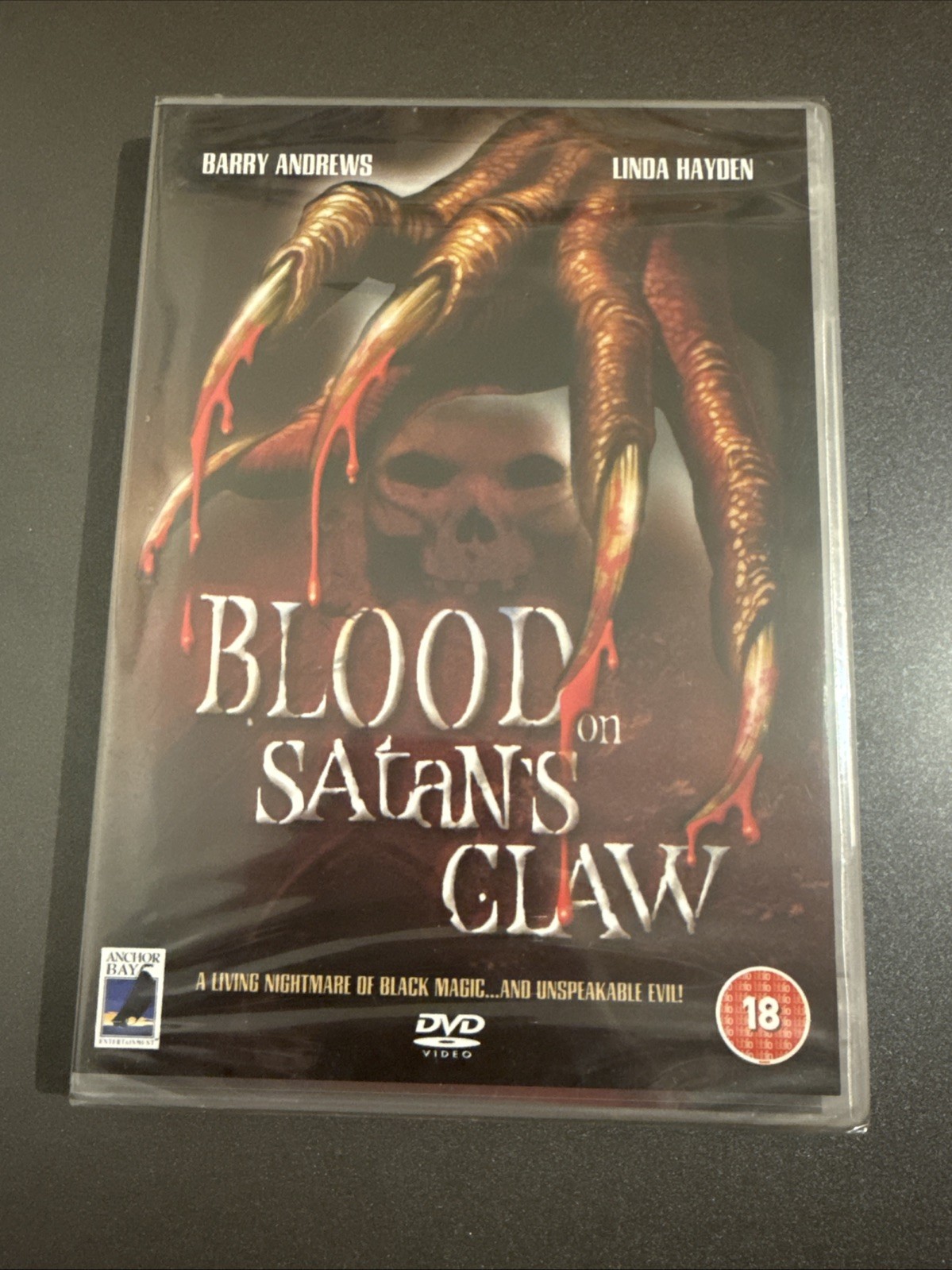 Blood On Satan's Claw (DVD, 2004)-REGION 2-NEW/SEALED