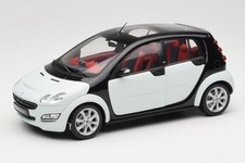 Kyosho Smart Forfour 2006 1:18 19141