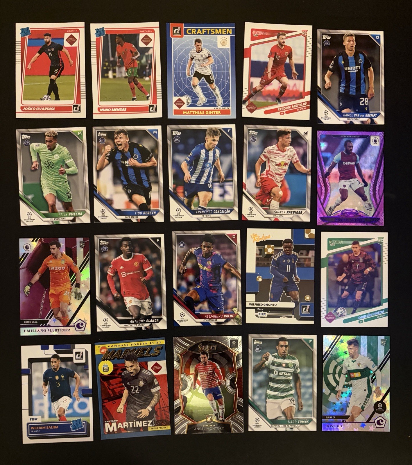Soccer 200+ Card Lot - Rookies/Inserts/Prizms - Topps/Donruss/Optic view 11