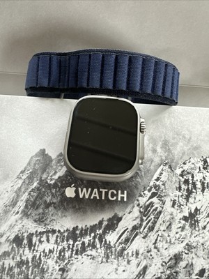 Apple Watch Ultra 2 49mm Titangehäuse mit Alpine Loop - Navy