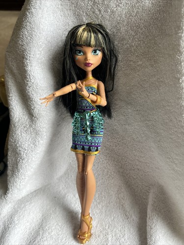 Monster High Cleo De Nile Doll Ghoul’s Beast Boo York 2015 - Picture 2 of 11