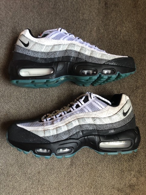 stranger things hawkins nike