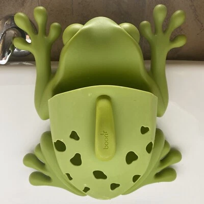 boon frog bath toy scoop